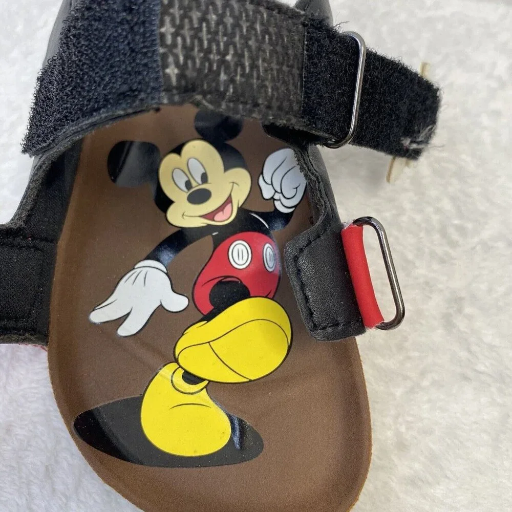 Mickey Mouse Disney Master of Arts Sandals Kids Sz 9 Red/Black Adjustable Straps
